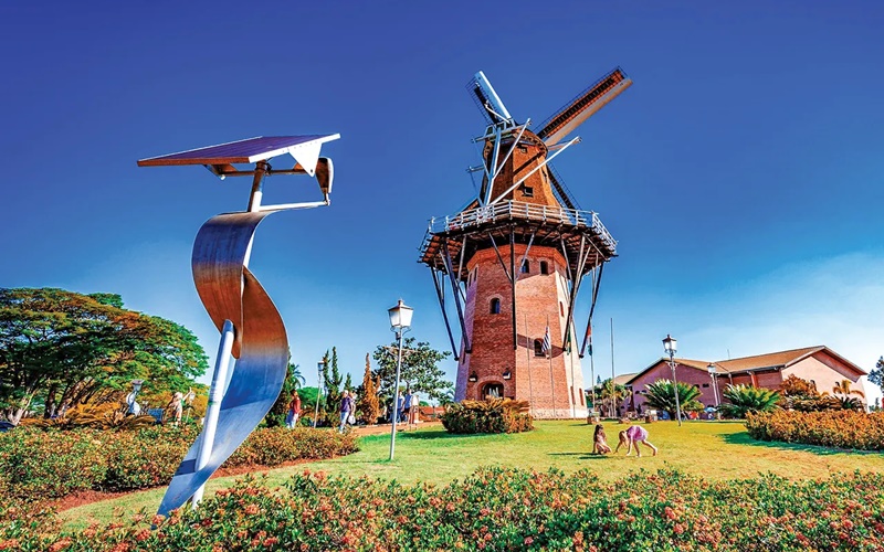 O Que Fazer em Holambra: Turismo e Restaurantes na Cidade das Flores em SP!